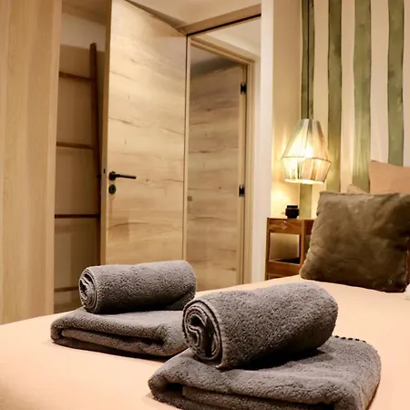 Sublime St Tropez 3 Bedrooms Pool 아파트 쎙뜨호뻬