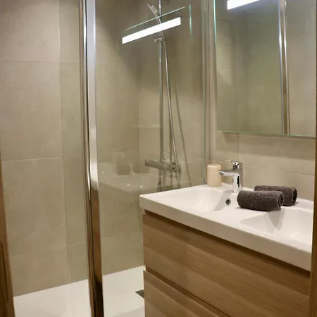 Sublime St Tropez 3 Bedrooms Pool דירה